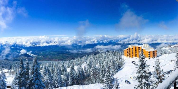 Les Balcons D'Edelweiss Apartment Chamrousse Exterior photo